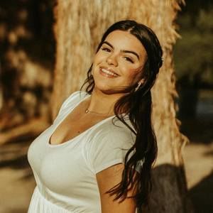 Meet your Posher, Lexi